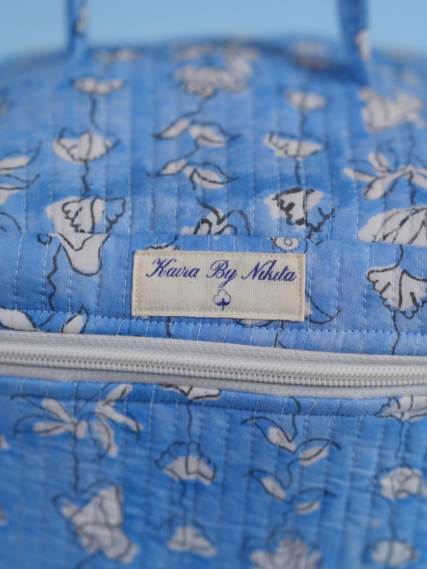 Cloud Makeup Vanity Bag